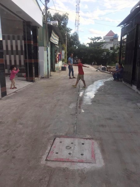 Đất Bình Tân HXH tránh nhau, Ngay aeon, 137m2 gần khu y tế kỹ thuật cao, chủ nợ ngân hàng cần bán gấp lắm rồi