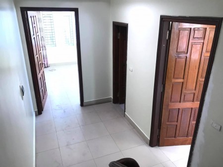 Bán nhanh nhà nguyên căn 5 tầng, mt 5m, tại Phú Đô, Nam Từ Liêm, nở hậu