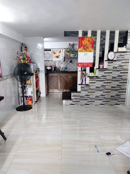 Bán Nhà Đường Bùi Minh Trực, 35M, 2 Tầng Giá Rẽ, Chỉ 2,7 Tỷ Quận 8