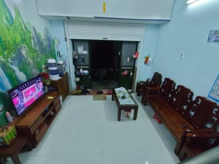 Cần bán nhà Trâu Quỳ 3 tầng, 45m2, mt 4.2m, ngõ thông gần ô tô tránh, dân xây