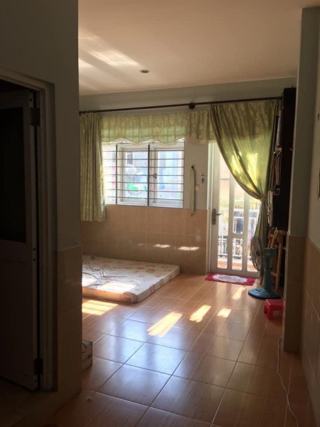 Nhà giá rẻ ngay gần vòng xoay Lăn Cha Cả Vị trí đẹp Tân Bình, Phạm Văn Hai, LH0904358019