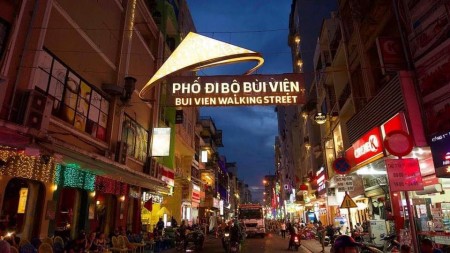 Bán nhà HXH Nguyễn Trải lô góc cực đẹp, trung tâm Q1 sát Bùi Viện, 4 Tầng 7.4 Tỷ