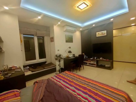 Biệt thự Việt Hưng, Palm Garden diện tích 148m, mt 8m, giá bán 17.5 tỷ