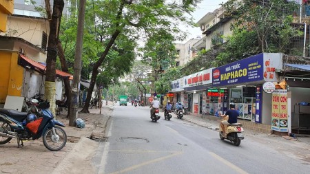 Hiếm! Nhà mặt phố Thái Thịnh 35m2 x 3 tầng, mặt tiền 3.5m, Lô góc, vỉa hè, KD đỉnh. Giá 9 tỷ 8