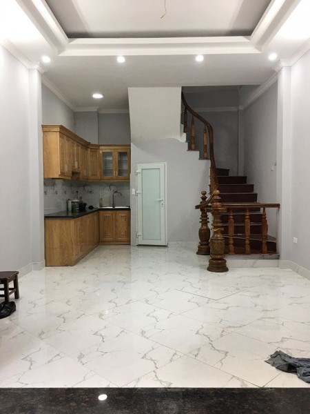 Bán nhà đẹp 5 tầng, Thụy Khuê – Tây Hồ, oto, siêu hiếm, chỉ 2.9 tỷ