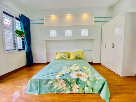 Bán Nhà Láng Hạ, Đống Đa, dt 62m2, 5 tầng đúc, giá hợp lý 6.5 tỷ