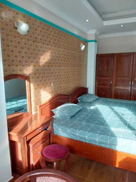 Cho thuê căn hộ đầy đủ nội thất, tiện nghi, giá 3.8 triệu/tháng, lh 0938690720