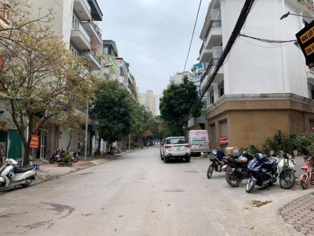 Nhà hiếm Mỗ Lao, ô tô tránh, kimh doanh đỉnh, diện tích 41m2, Giá chỉ 5,3 tỷ.