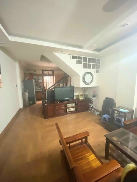Bán nhà Mỹ Đình Quận Nam Từ Liêm, ngõ nông rộng thoáng, DT 35m2, giá 2,8 tỷ