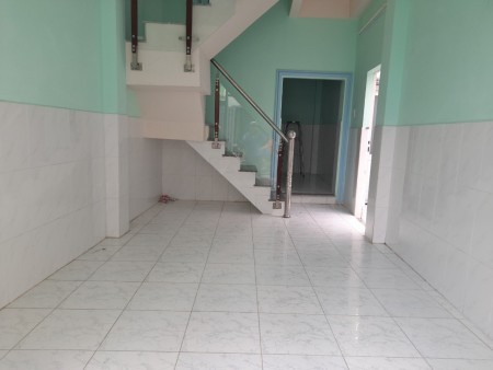 Quận 8, Hưng Phú, 25M 1 Lầu 2 phòng ngủ, giá chỉ 1,7 tỷ, giá rẽ