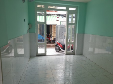 Phường 9, Quận 8 ngay ngã 4 Hưng Phú, Phạm Hùng dt 25m2 giá chỉ 1,7 tỷ