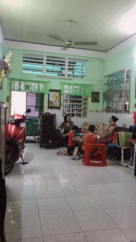 Cần bán gấp nhà Phạm Văn Hai phường 3 Tân Bình 74m2 nở Hậu chỉ 7 tỷ