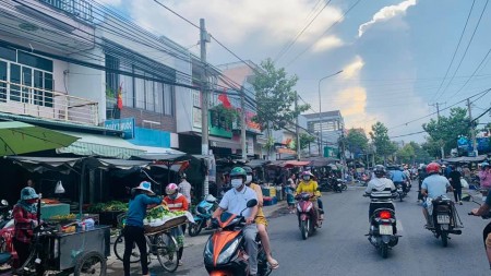 Đi đến slide 4