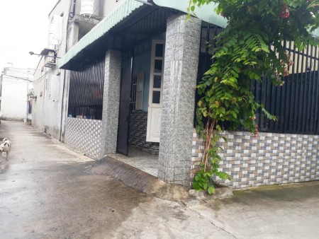 Giá cực sốc giá 1ty750 có ngay căn nhà góc 2 mặt tiền gần chợ Trại Bò phường Long Bình, Tp Biên Hòa