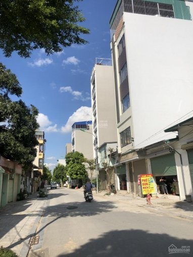 Bán lô góc 3 mặt thoáng ngõ thông KD tốt nhỉnh 2ty LH 0374831988