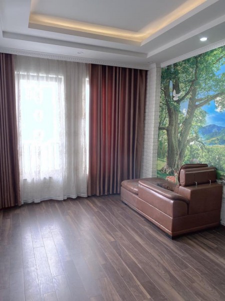 Đại Hót bán nhà Bát Khối Quận Long Biên, lô góc 3 mặt thoáng, dt 60m2, giá 3.5 tỷ