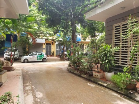 Lô Góc Đầm Trấu 2 mặt ô tô tránh vỉa hè kinh doanh dt 55m2, giá nhỉnh 11 tỷ (có 1 0 2)