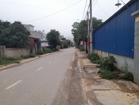 Cần bán nhanh mảnh đất tại tiểu khu 32, giá 5.6 tỷ, sổ sẵn chính chủ