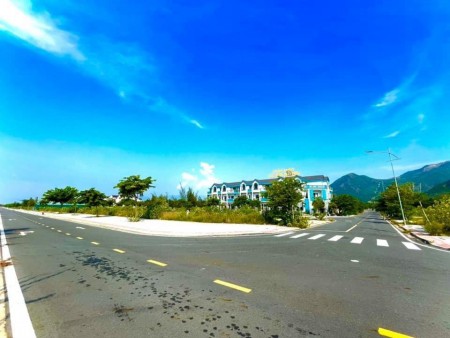 Đi đến slide 8