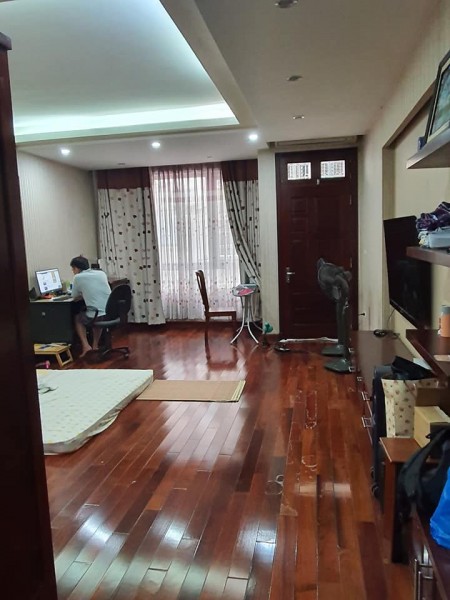 Bán nhà Phân lô, DT rộng, Ô tô tránh, Nội thất đẳng cấp, KD VP Quận Hai Bà Trưng. Lh 0902229291.