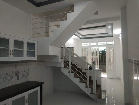 Bán nhà nguyên căn Tân Quý, Tân Quý, chính chủ, diện tích 50m2, 2 tầng