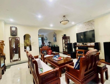 Nhà Tứ Liên, Quận Tây Hồ, giá bán 70 triệu/m2, diện tích 118m2, 8.5 tỷ