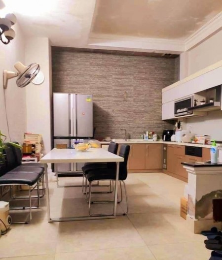 Phân lô ngõ 61 Hoàng Cầu, ô tô đỗ cửa, Kinh Doanh đỉnh. DT 45m2 4 tầng mt 4.1m giá 10.8 tỷ