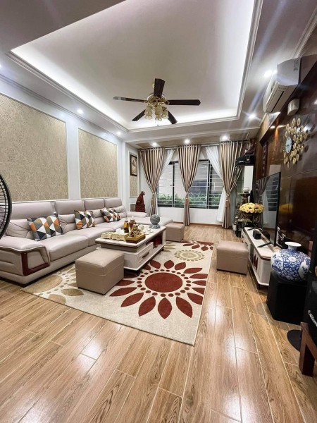 Cần Bán Gấp Nhà Phố Nguyễn Phúc Lai 55m.Kinh Doanh Cực Tốt
