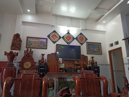 Nhà 1 trệt 1 lầu KDC Bửu Hoà, gần công ty Pouchen, hẻm thông tứ hướng, đường xe hơi quay đầu
