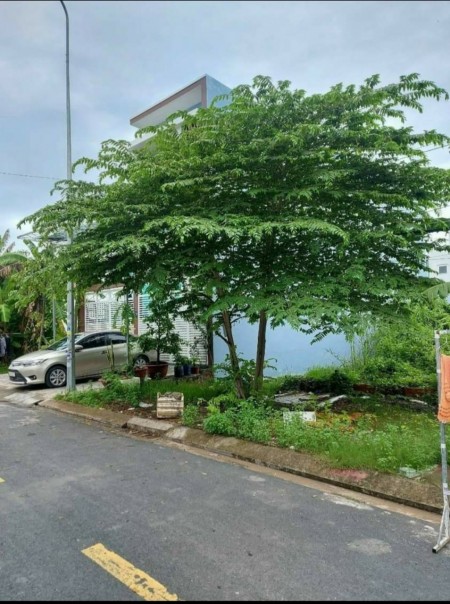 Hàng hiếm khó tìm lh 0907382588 để được xem nền, dt 5x18, giá thoả thuận