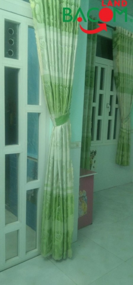 Bán nhà 1 trệt 1 lầu, khu dân cư miền Đong, xã Thạnh Phú, Vĩnh Cữu, dt 110m2, giá chỉ 2.35 tỷ