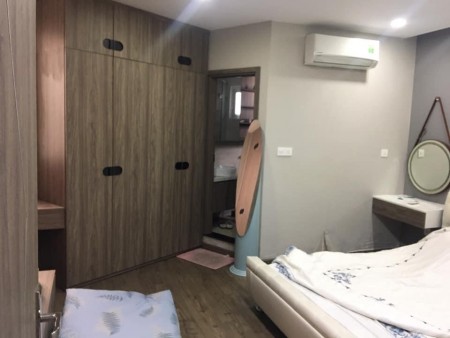 Nhà Thích Quảng Đức hẻm xe tải cần bán gấp chỉ hơn 100 triệu/m2, lh 0904358019