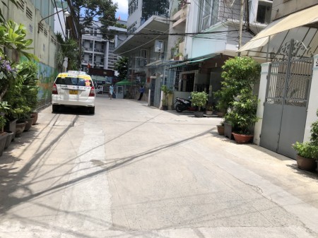 Bán nhà Trung Tâm Quận 5 đẹp lộng lẫy, mê ly, giá bán chỉ 16.5 tỷ