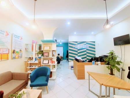 Bán nhà Trung Kính to, 62m2, 5 tầng, MT: 6,1m, giá: 12,5 tỷ, ô tô tránh, 20m ra phố