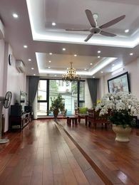 Cần bán nhà trung tâm phố Trương Định, Hoàng Mai dt 30m2, 5 tầng giá 3,4tỷ