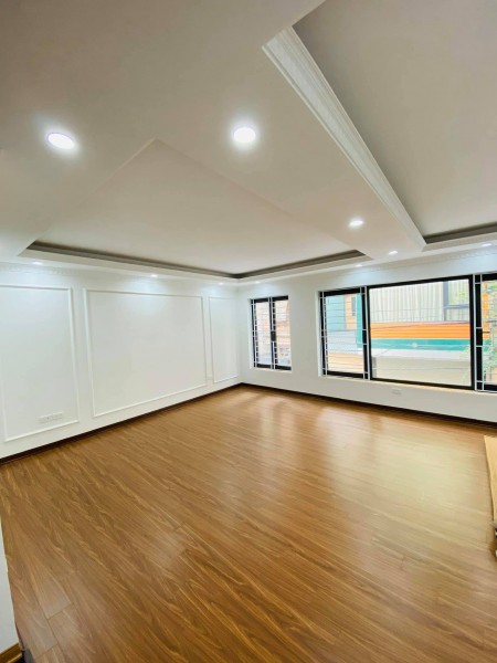 Bán nhà 85m, Phân lô, Ô tô tránh, Vỉa hè, KD Quận Hai Bà Trưng chỉ hơn 11 tỷ. Lh 0902229291.