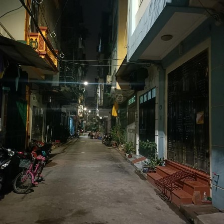 Bán nhà phân lô, Cổ Nhuế, ô tô đỗ diện tích sử dụng 36m2, giá 4.2 tỷ
