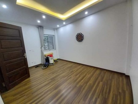 Bán nhà Oto tránh, kinh doanh, 8 tầng thang máy chỉ 5 tỷ 350 triệu