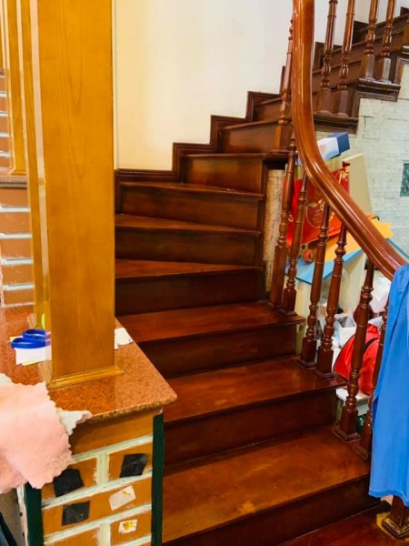 Bán nhà phố Kim Mã Thượng,phường Vĩnh Phúc,Trung Tâm quận Ba Đình. DT 56m x 4T, MT 3m8 Giá 5.7tỷ