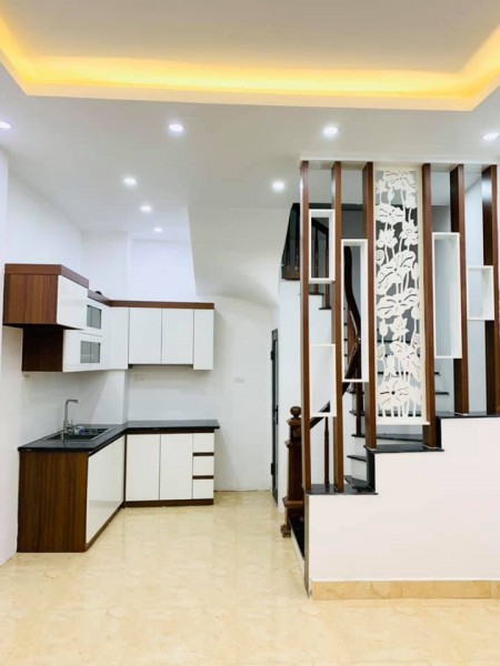 Nhà mới đẹp giá rẻ Thạch Bàn diện tích 32m2, mt 4.3m giá nhỉnh 2 tỷ ở ngay