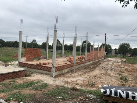 Đất Đối Đối Diện Trường đại học Việt Đức, thổ cư 100% xây tự do chỉ có 750 triệu/ lô đã có sổ hồng riêng