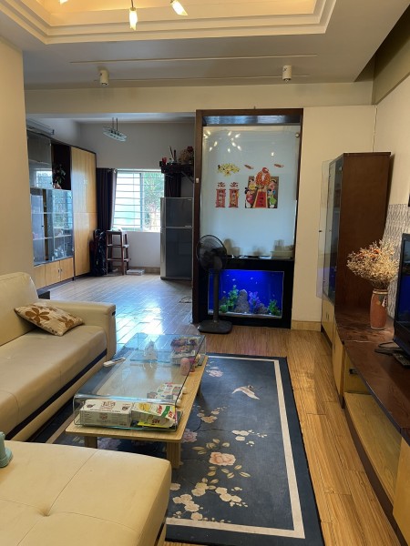 Chính chủ cần cho thuê căn hộ chung cư 671 Hoàng Hoa Thám, Ba Đình, DT 95m2 Giá 11tr/th LH 0914691466