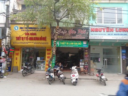 Mặt phố Đông Tác, Đống Đa 1 bước ra Vincom Vỉa hè 3m 33m2 mặt tiền 5.6m 6.7 tỷ