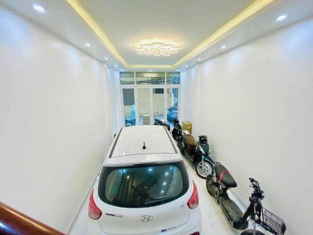 Bán nhà Đền Từ Hoàng Mai, kinh doanh đỉnh, 7 tỷ, 4 tầng đúc, sổ đẹp, nở hậu
