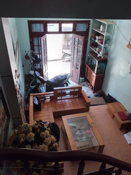 Bán nhà Hoàng Văn Thái, ô tô đỗ cửa, nở hậu, dân trí cao, 45m, 4.3 tỷ