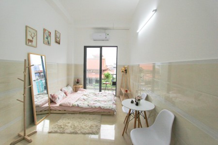 Cho thuê căn hộ ban công riêng Quận 7, giá chỉ 4.6 triệu-4.8 triệu