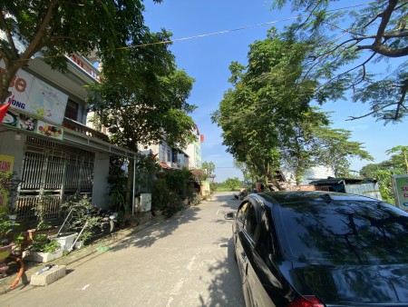 Đất mặt đường 131 giá đầu tư lh: 0829048555, nhà nguyên căn 3 tầng