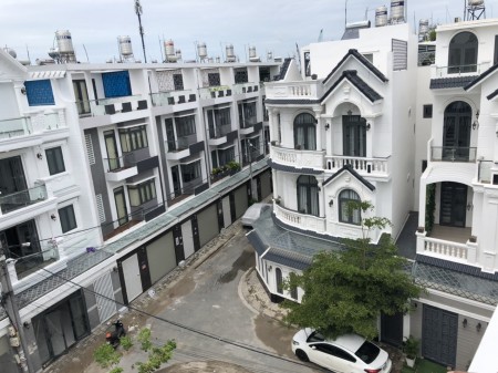 Đi đến slide 4