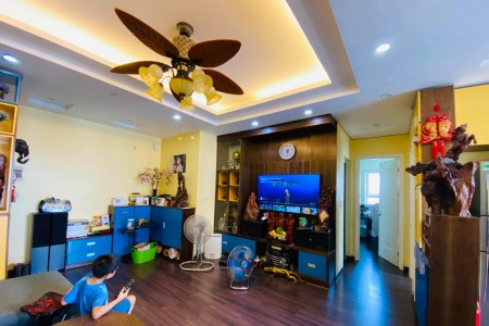 Bán căn hộ tòa trung Rice City Linh Đàm dt 67m2 2PN giá 1.75 tỷ, sổ hồng, cửa Tây tứ trạch