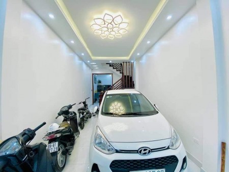 Đường Phan Trọng Tuệ, ô tô 7 chỗ vào nhà diện tích 34m, mt 4.3m,lh 0917535239